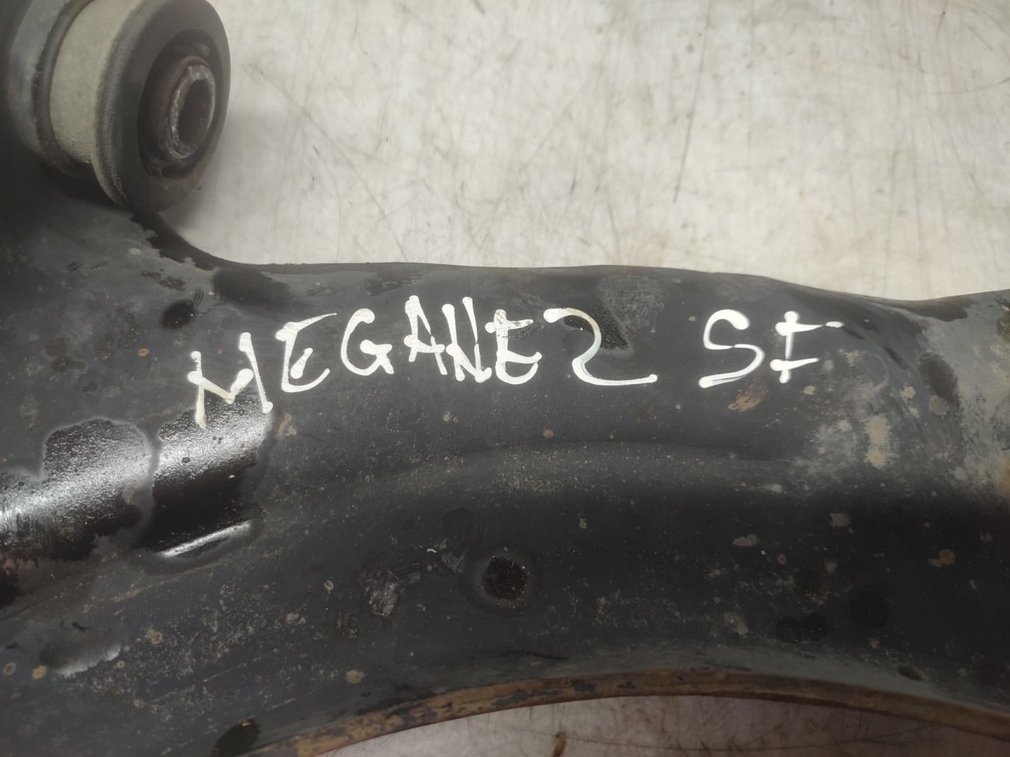 Brat suspensie stanga fata Renault Megane 2 (2002 - 2006)