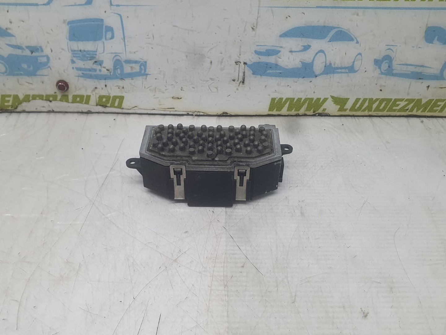 Rezistenta trepte 3c0907521B Skoda Octavia 2 (2004 - 2008)