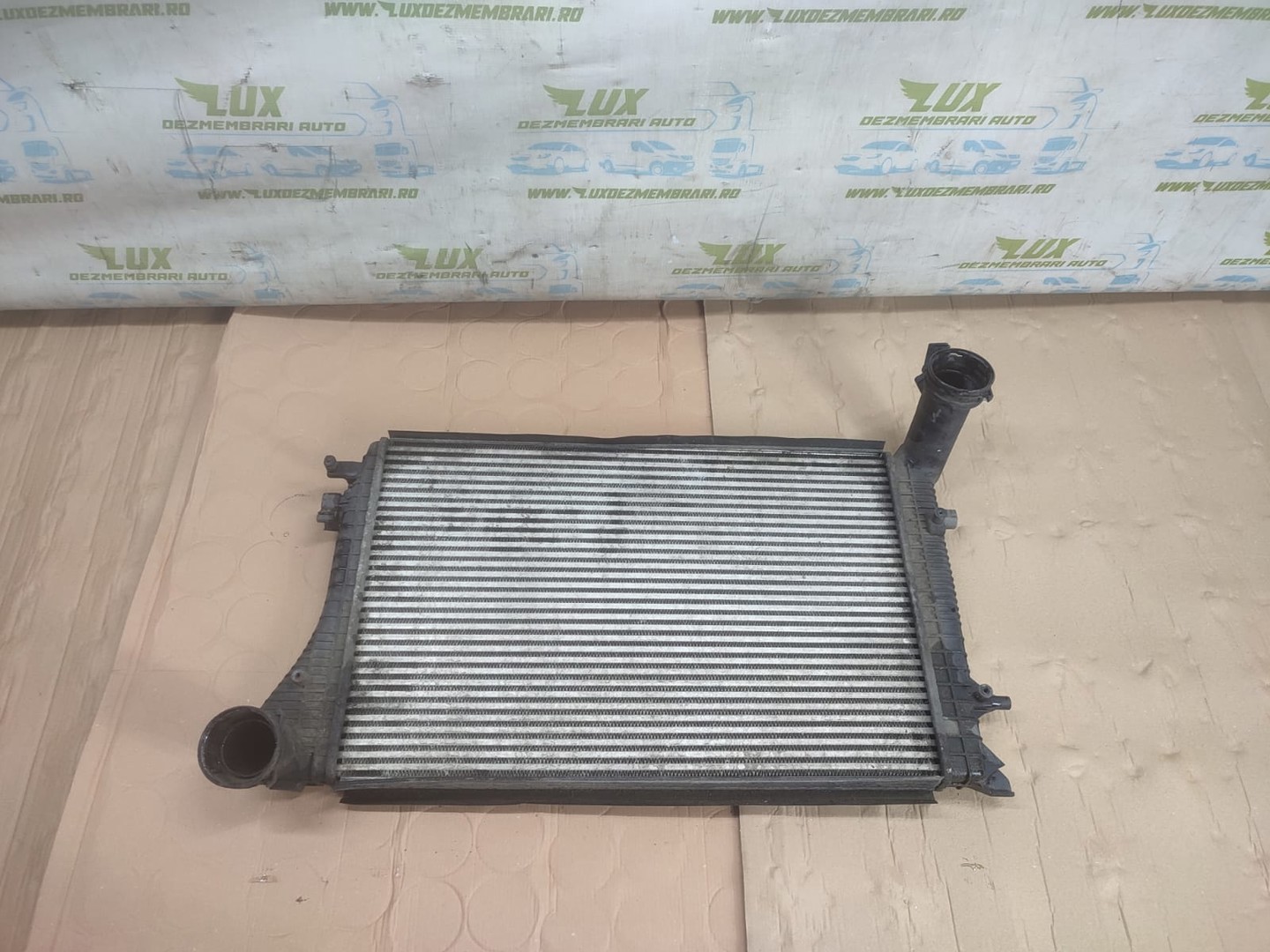 Radiator intercooler 1K0145803J Skoda Octavia 2 (2004 - 2008)