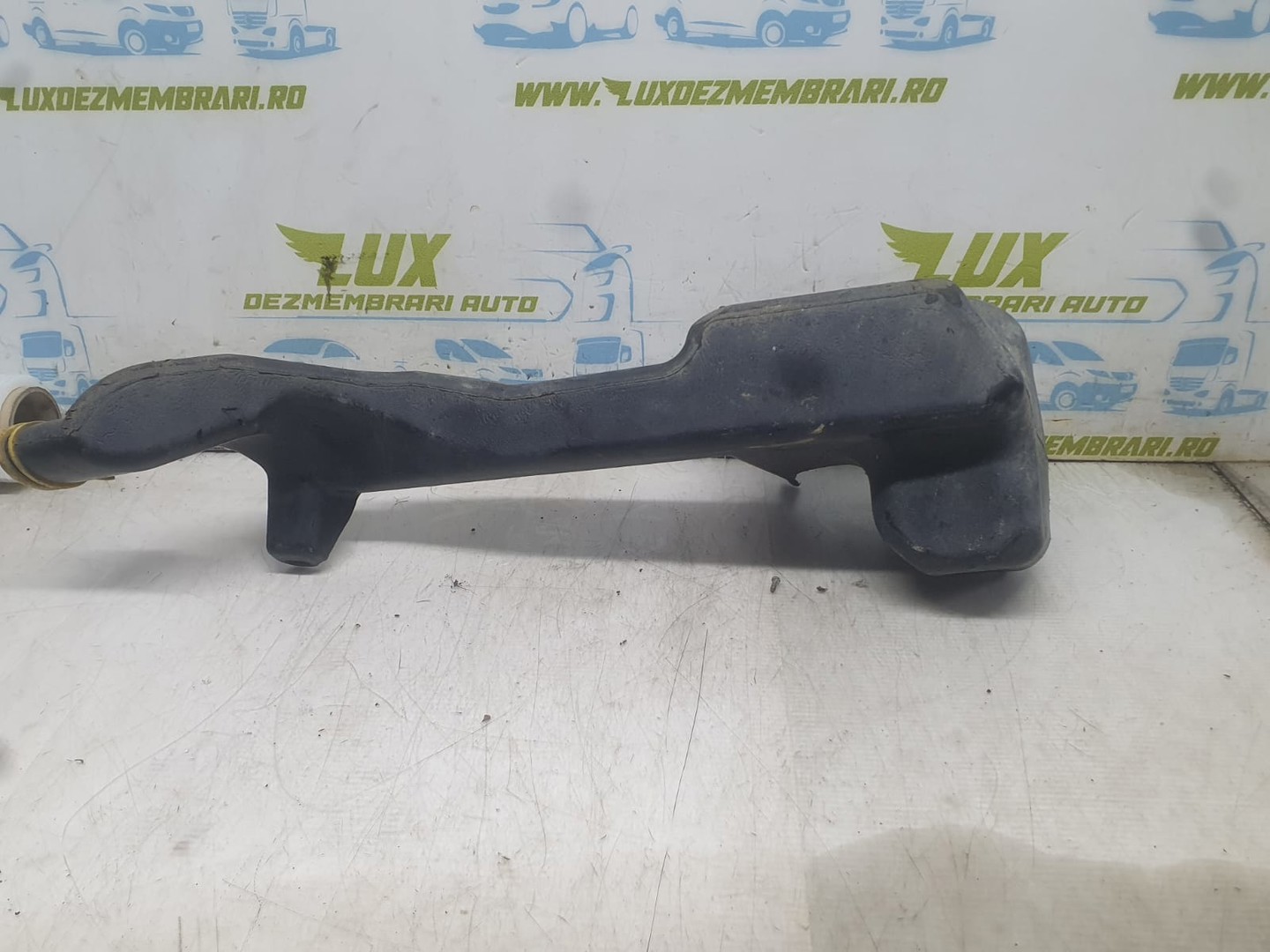 Vas lichid parbriz 13145448 Opel Zafira B (2005 - 2010)