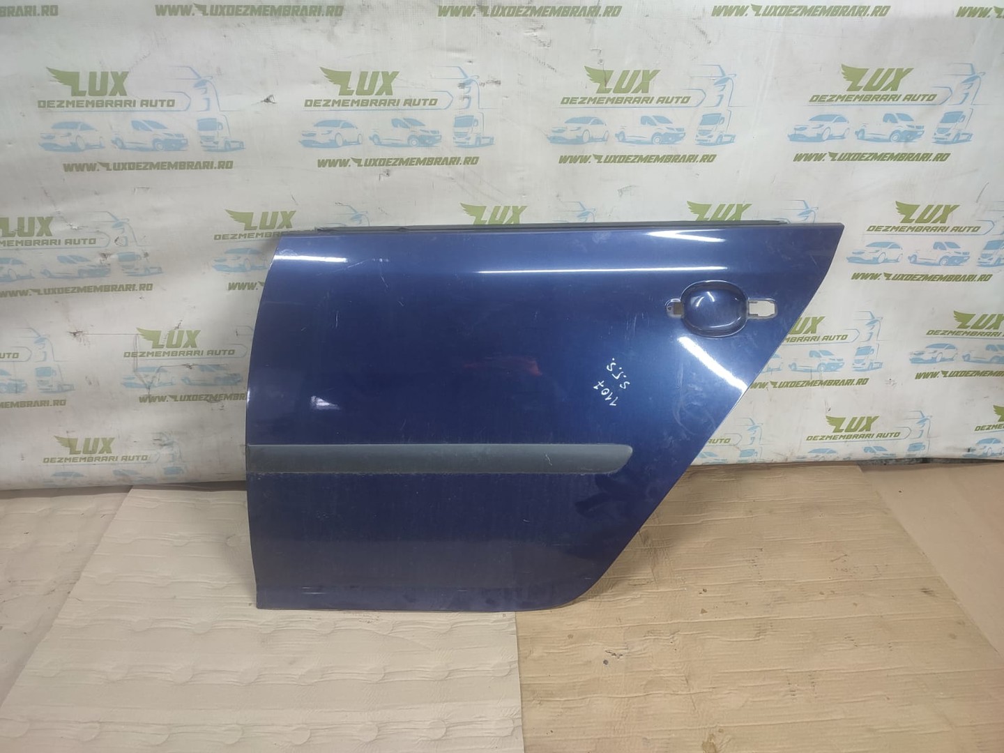 Fata usa stanga spate Volkswagen Golf 5 (2003 - 2009)