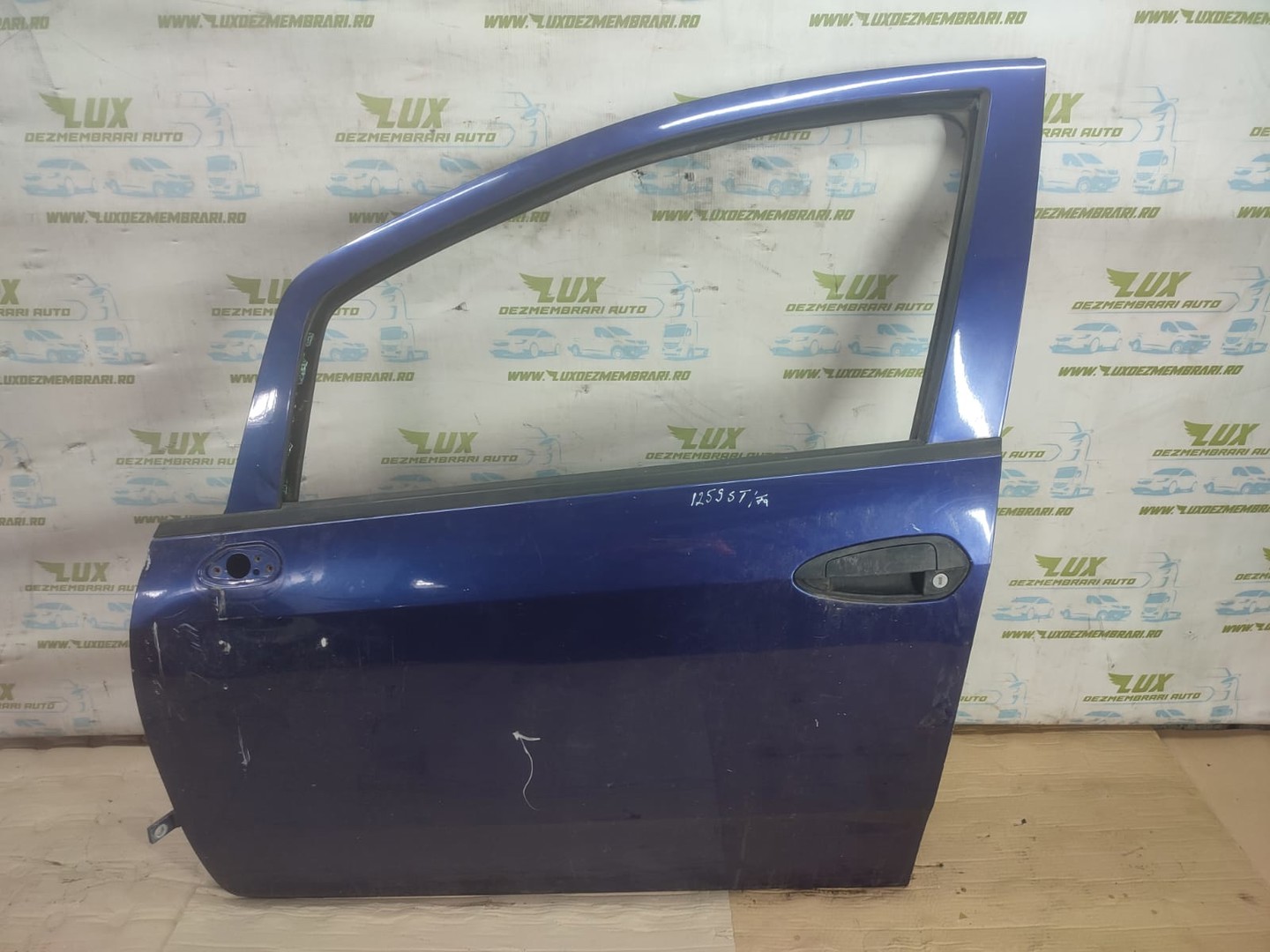 Usa stanga fata Fiat Linea 1 (2006 - 2012)