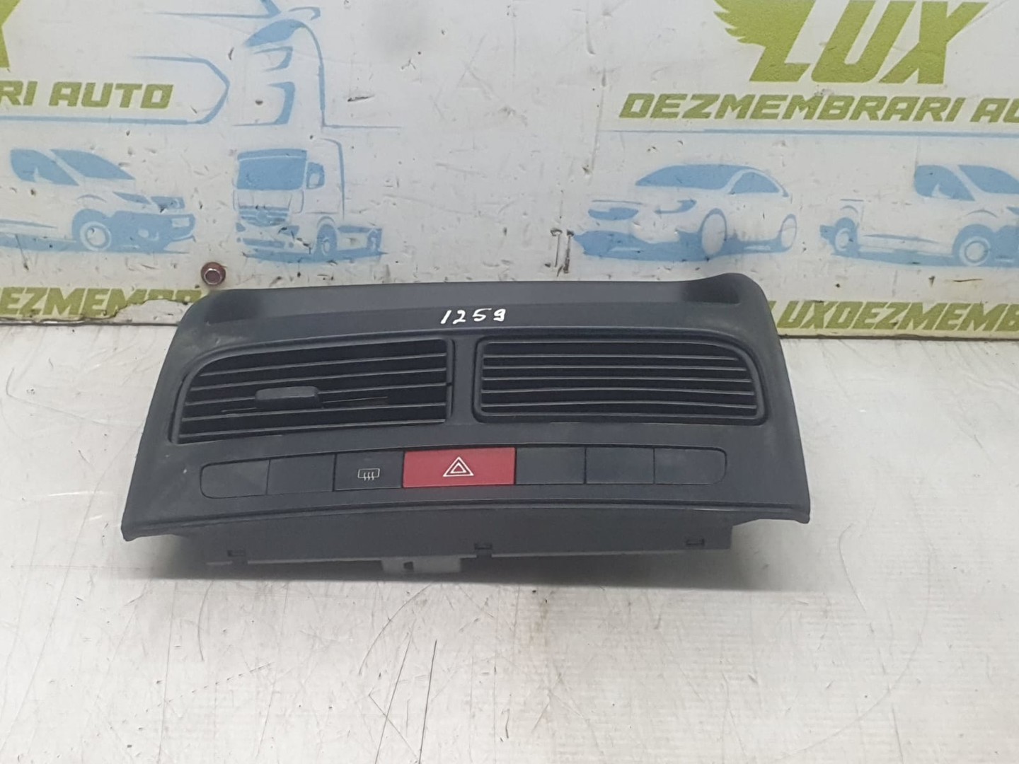 Grila ventilatie bord 735403135 Fiat Linea 1 (2006 - 2012)