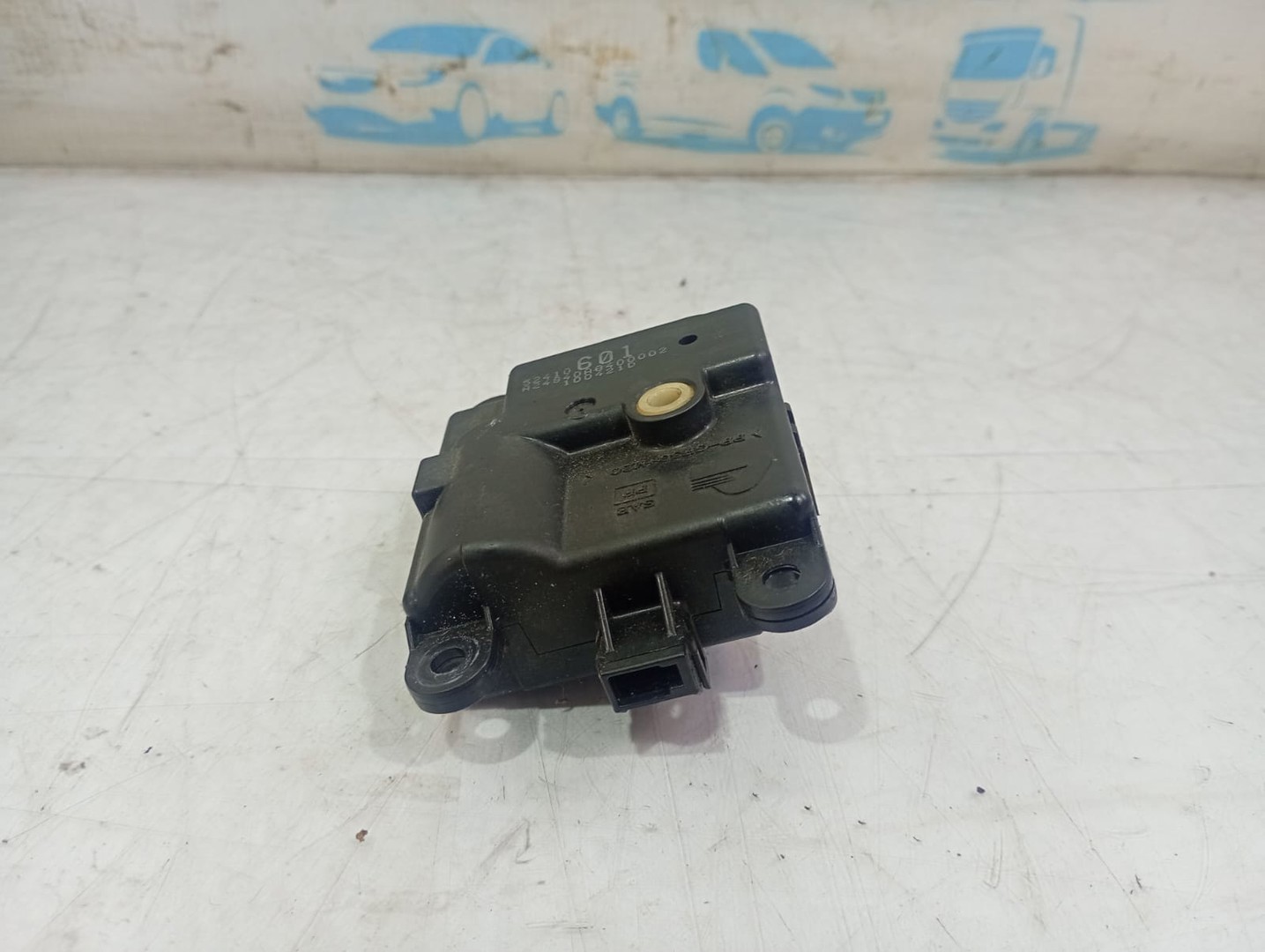 Motoras clapeta mixaj aer 52410601 Renault Laguna 3 (2007 - 2011)