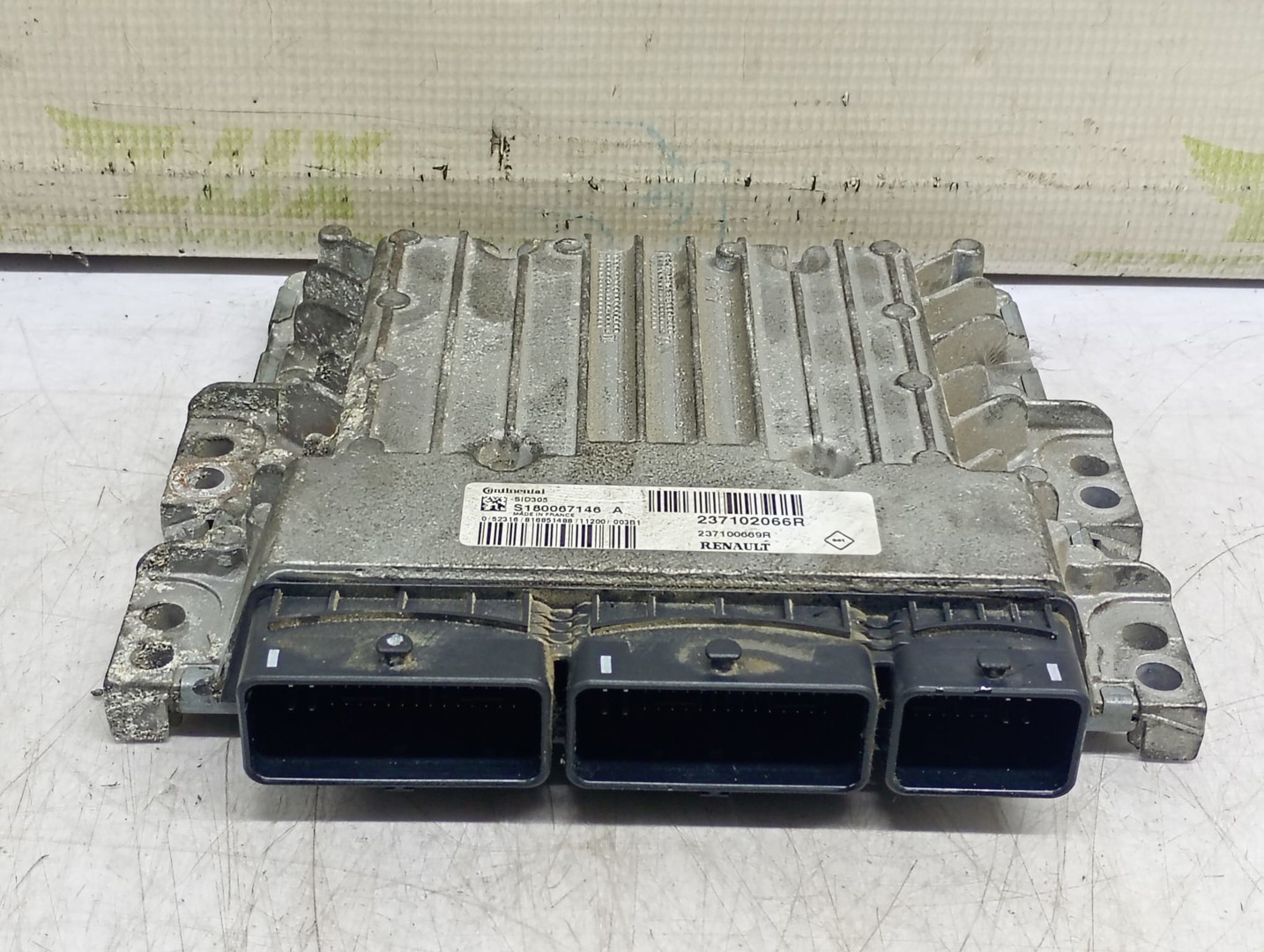 Calculator motor ECU 237102066R Renault Laguna 3 (2007 - 2011)