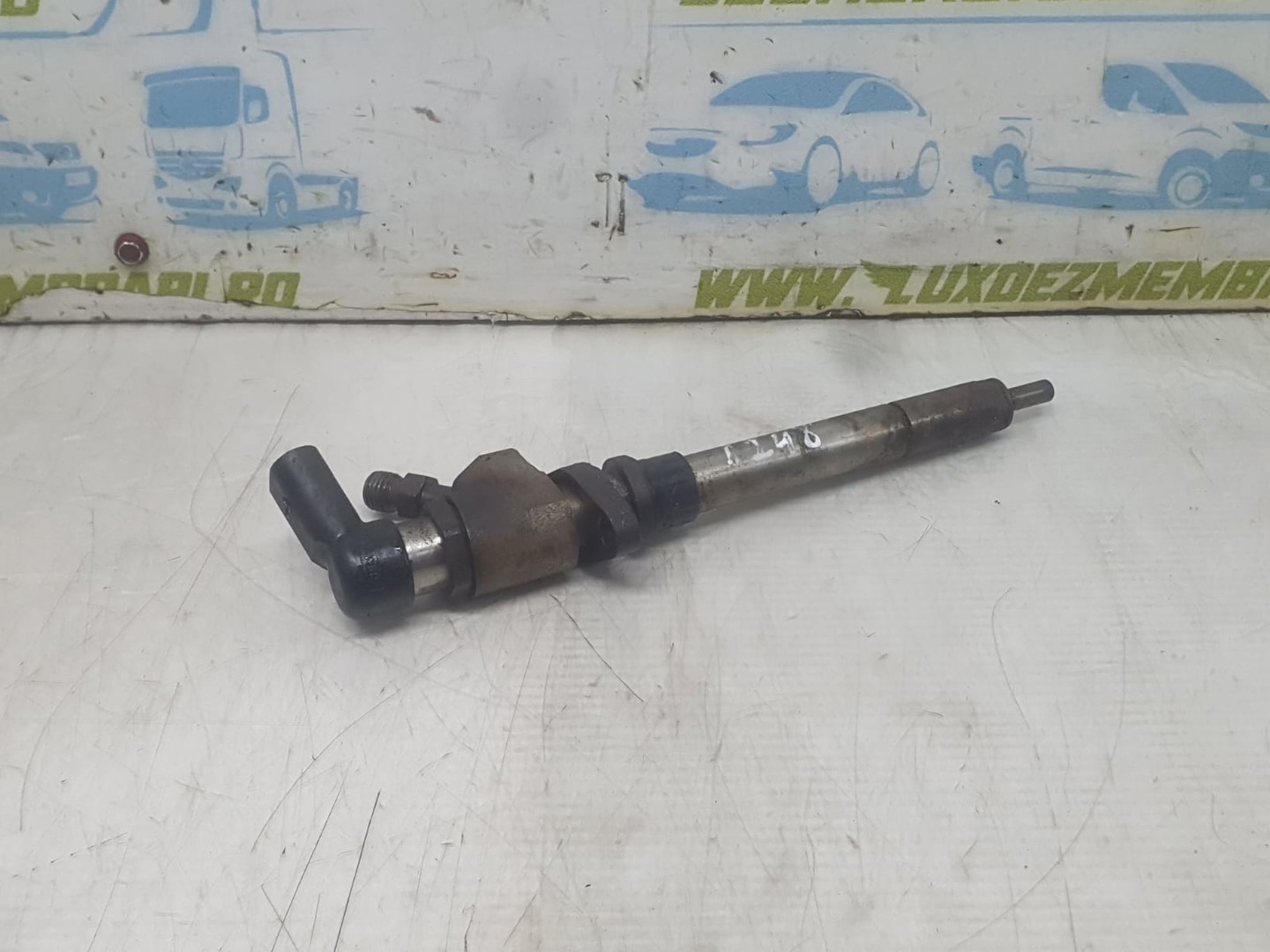 Injector 9658194180 Citroen C5 1 (facelift) (2004 - 2008)