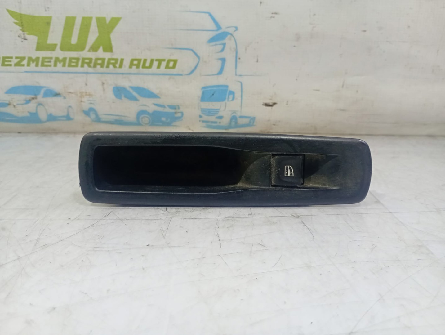 Buton geam 82944002r Renault Laguna 3 (2007 - 2011)