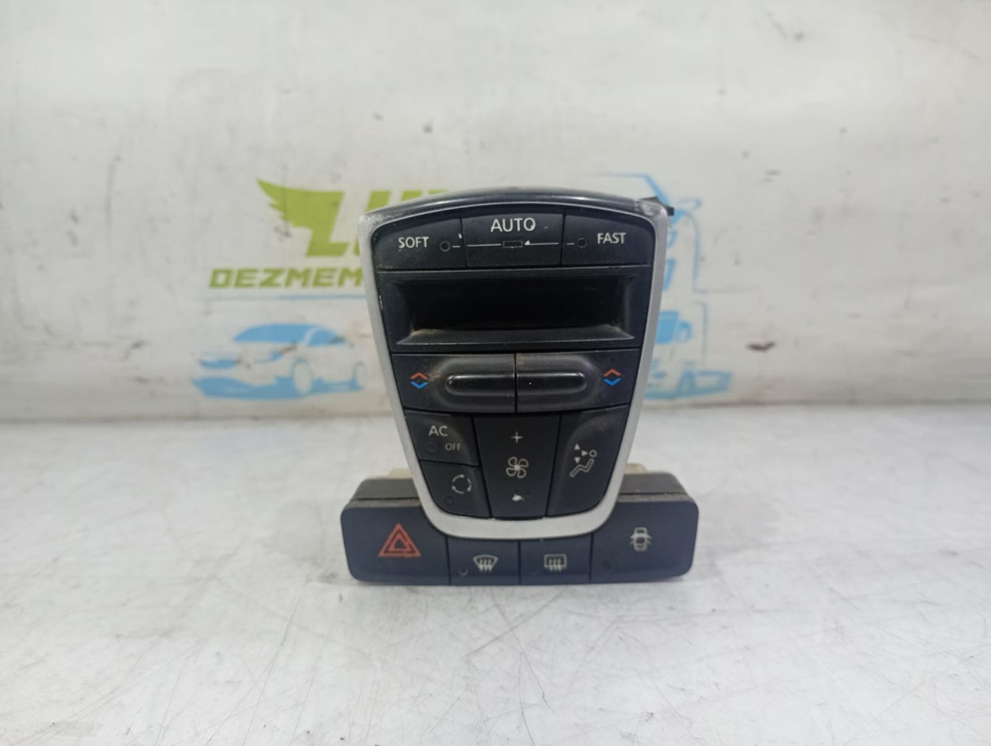 Panou clima ac 275100002r Renault Laguna 3 (2007 - 2011)