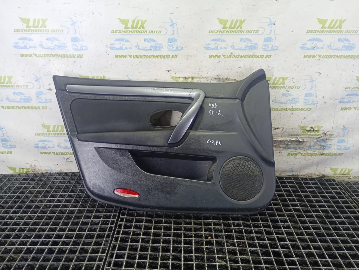 Fata usa stanga fata Renault Laguna 3 (2007 - 2011)