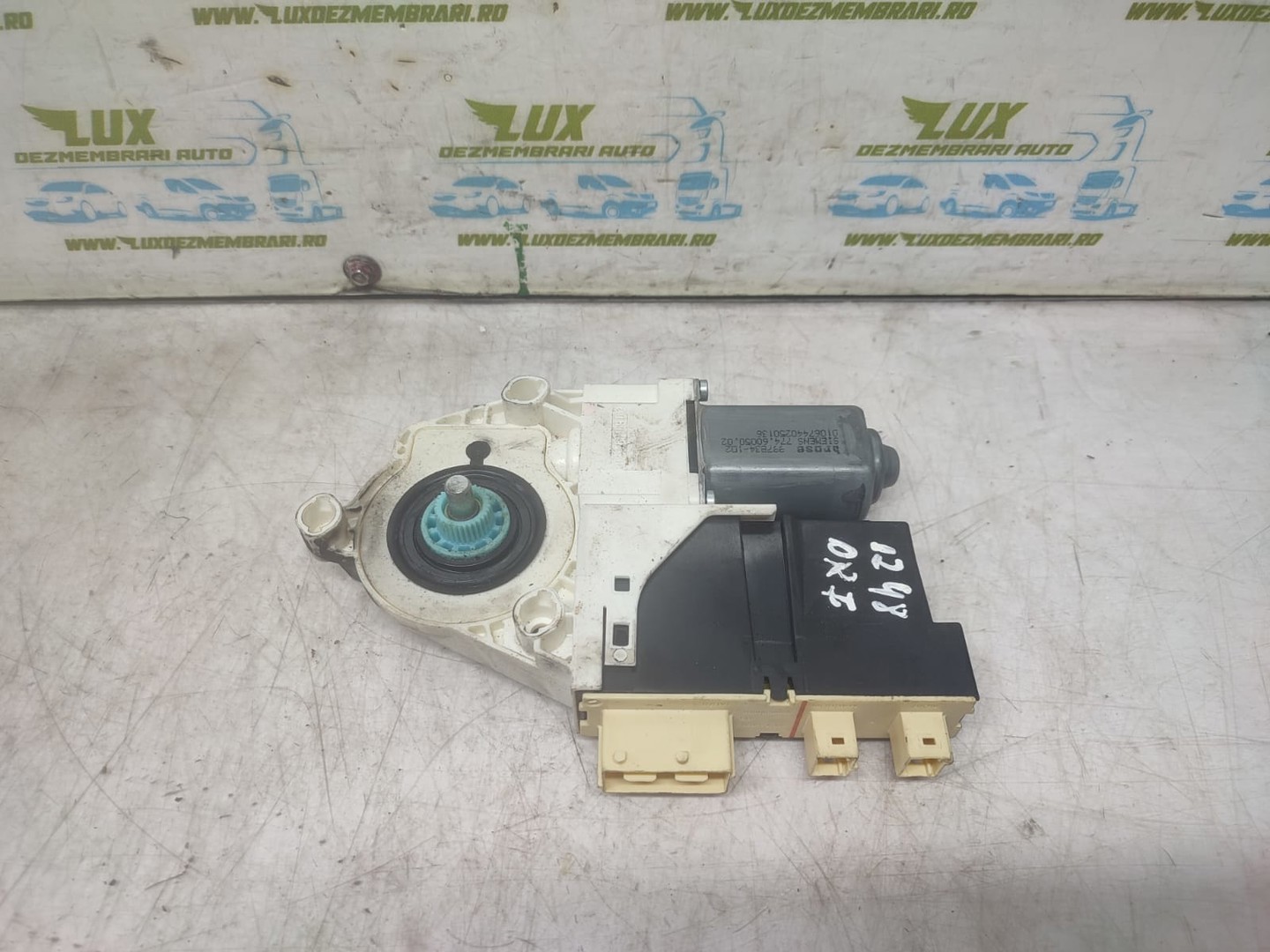 Motoras geam dreapta fata 9681597580 Citroen C5 1 (facelift) (2004 - 2008)