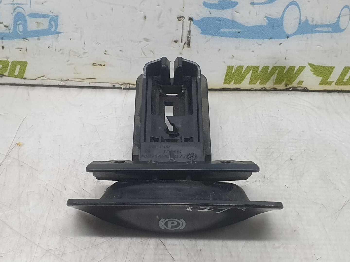 Buton frana de mana A2514200077 Mercedes Benz ML W164 (2005 - 2008)