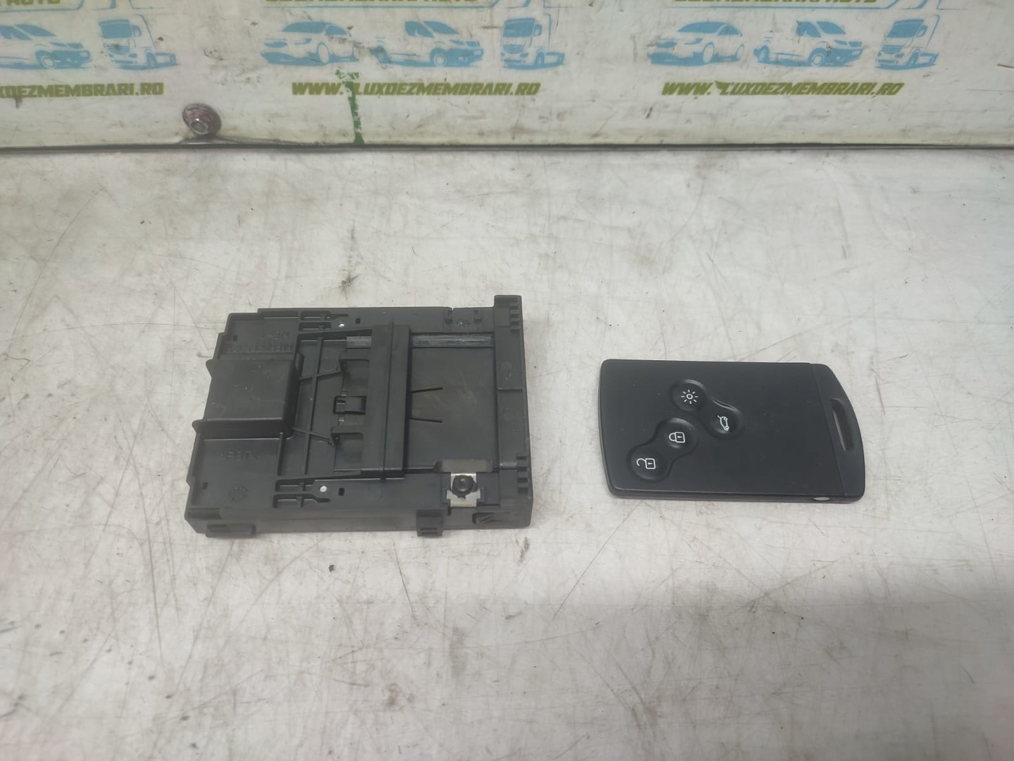 Contact cu cheie 285909828R Renault Laguna 3 (2007 - 2011)