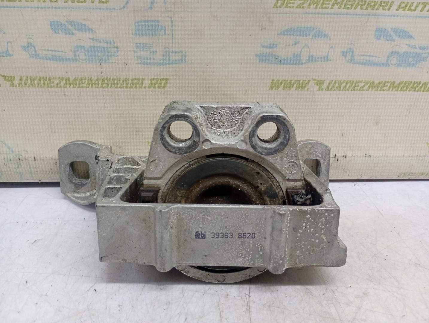 Suport motor 393638620 Ford Focus 3 (2011 - 2015)