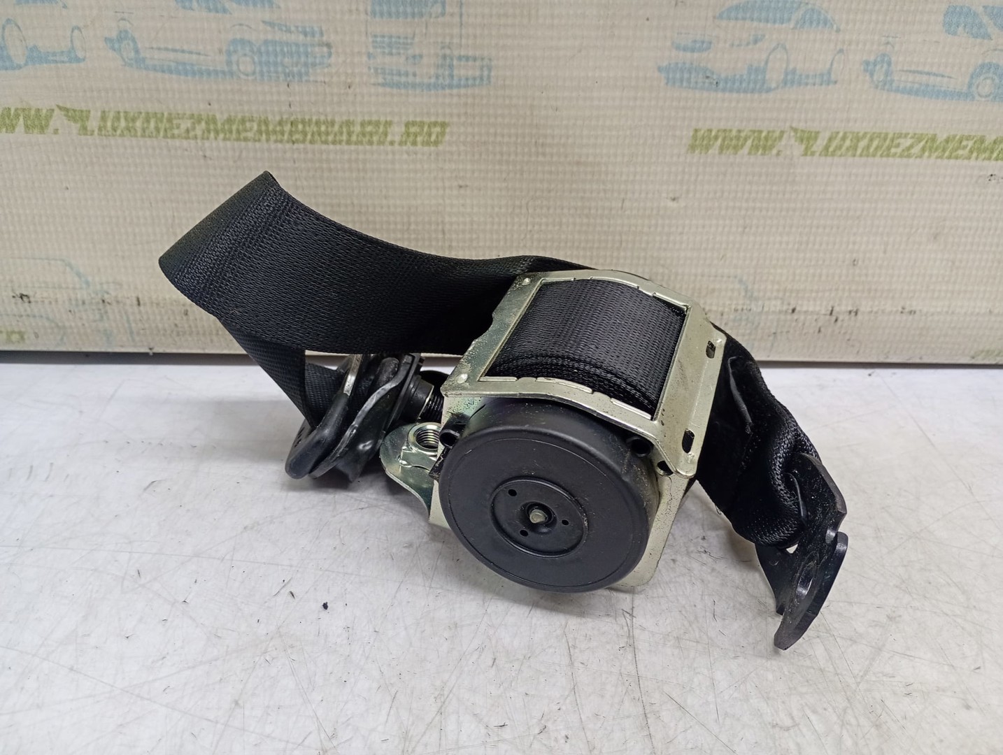 Centura siguranta spate 609160500A Opel Corsa D (2006 - 2011)