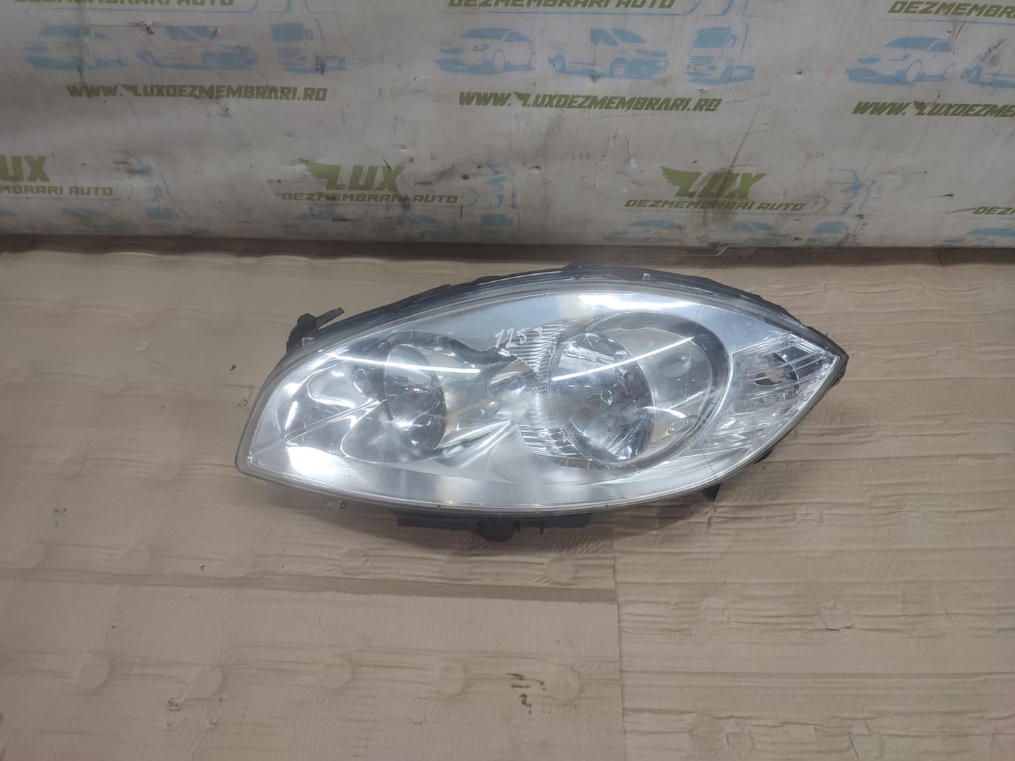 Far stanga 45235748 Fiat Linea 1 (2006 - 2012)