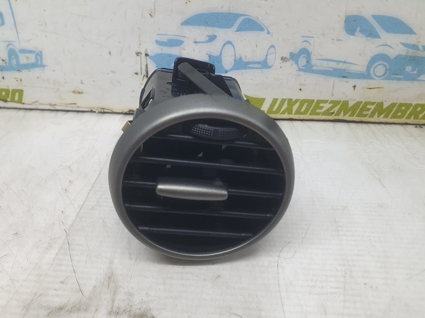 Grila ventilatie bord 5p0819203 Seat Altea 1 (2004 - 2009)