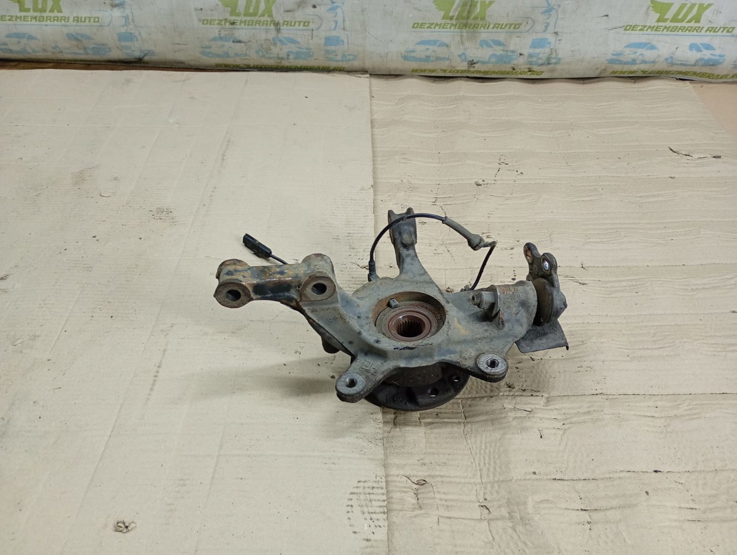 Fuzeta dreapta fata 402000001R Renault Laguna 3 (2007 - 2011)