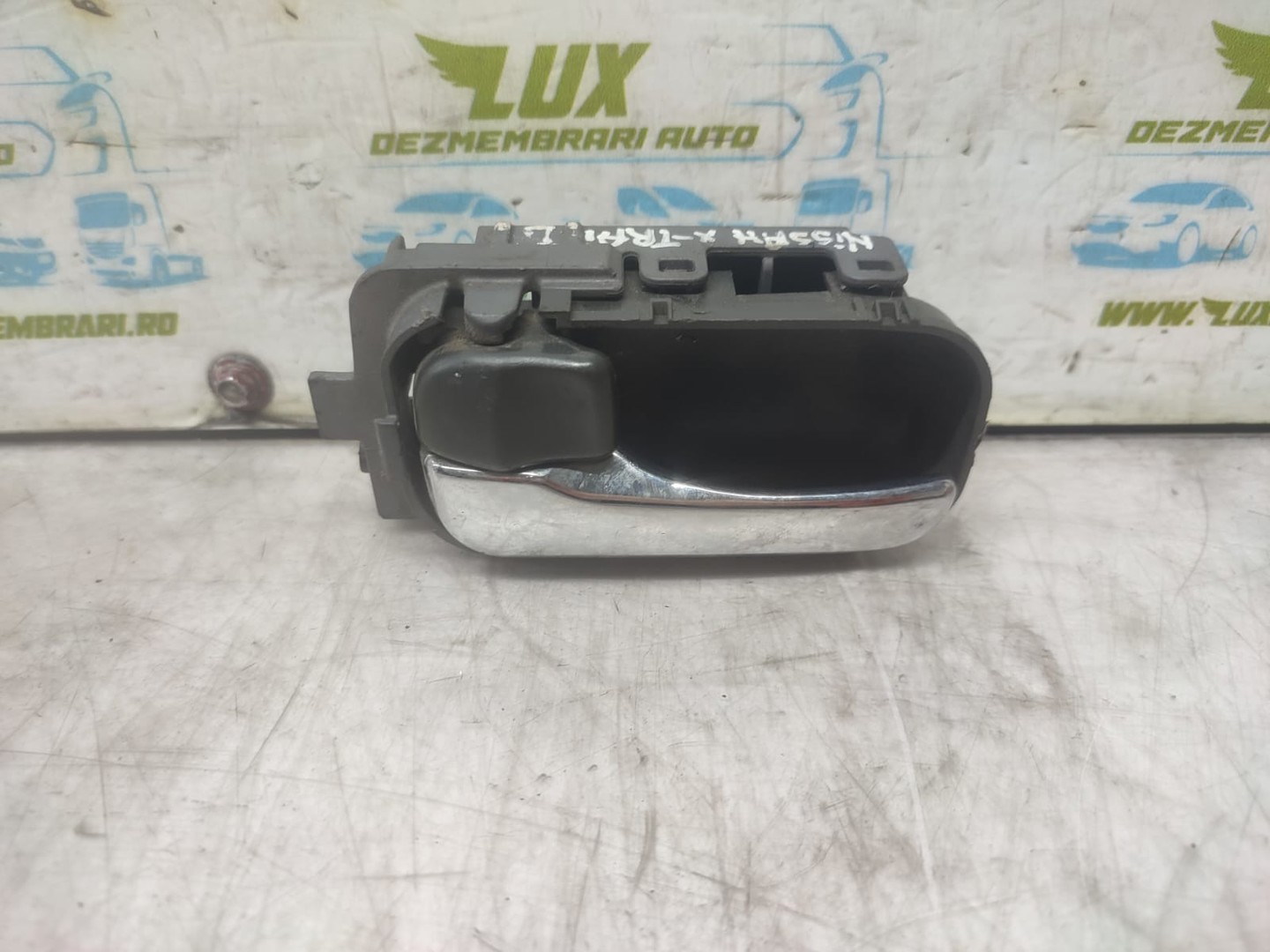 Maner interior Nissan X-Trail T30 (2001 - 2004)