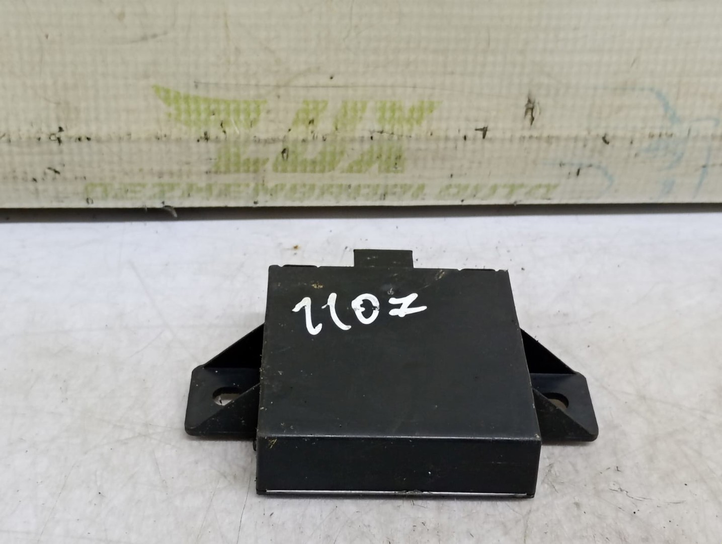 Senzor alarma 1k0907719C Volkswagen Golf 5 (2003 - 2009)