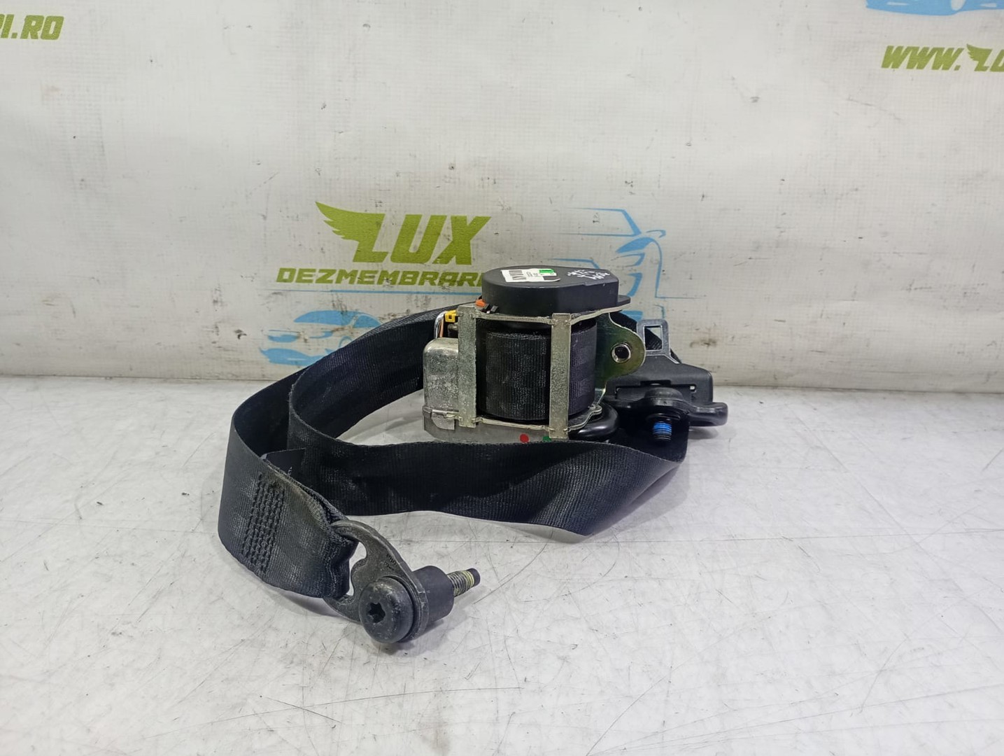 Centura siguranta dreapta fata 617232000 Ford Focus 3 (2011 - 2015)