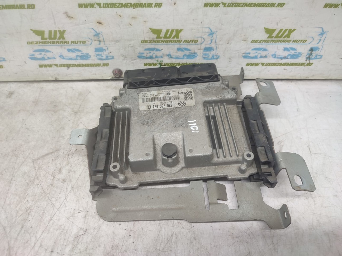 Calculator motor ECU 03G906021KC Volkswagen Touran 1 (2003 - 2006)
