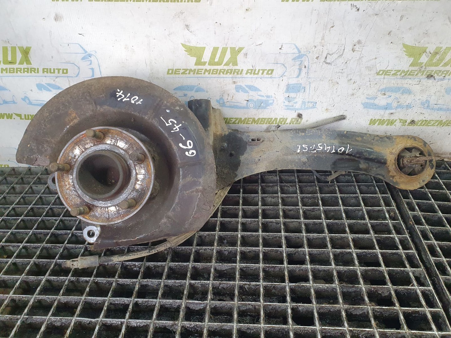 Fuzeta stanga spate bv61-5a969-af Ford Focus 3 (2011 - 2015)