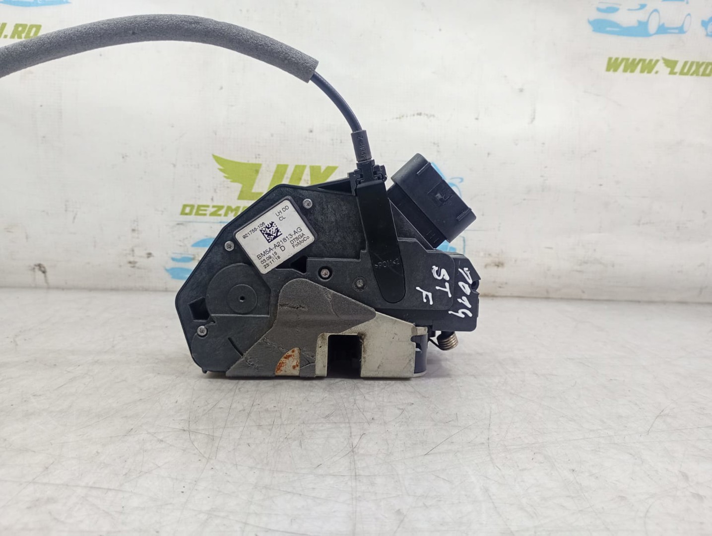 Broasca stanga fata bm5a-a21813-ag Ford Focus 3 (2011 - 2015)