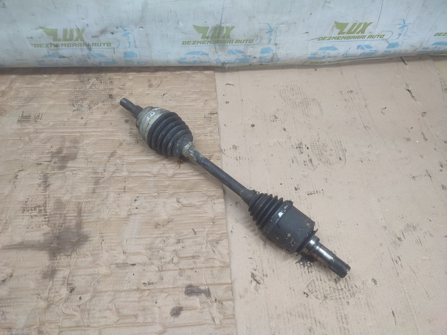 Planetara stanga fata Mercedes Benz ML W164 (2005 - 2008)