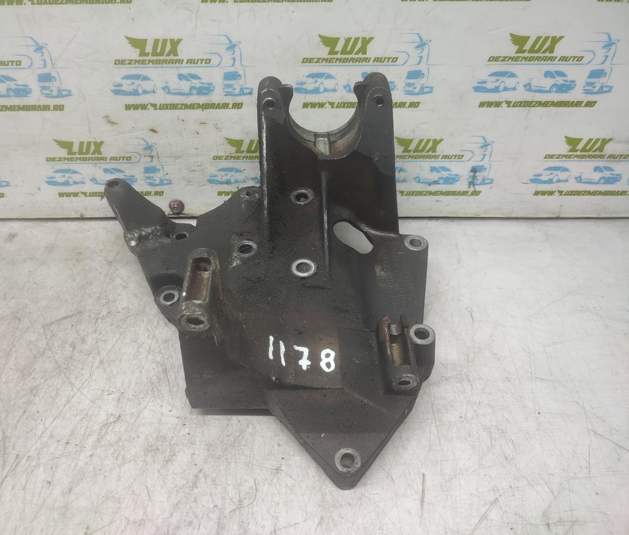 Suport accesorii 4M5Q10239CC Ford C-Max 1 (facelift) (2007 - 2010)