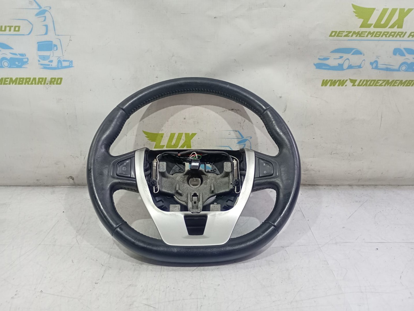 Volan in 3 spite cu comenzi 484009615r Renault Laguna 3 (facelift) (2011 - 2015)
