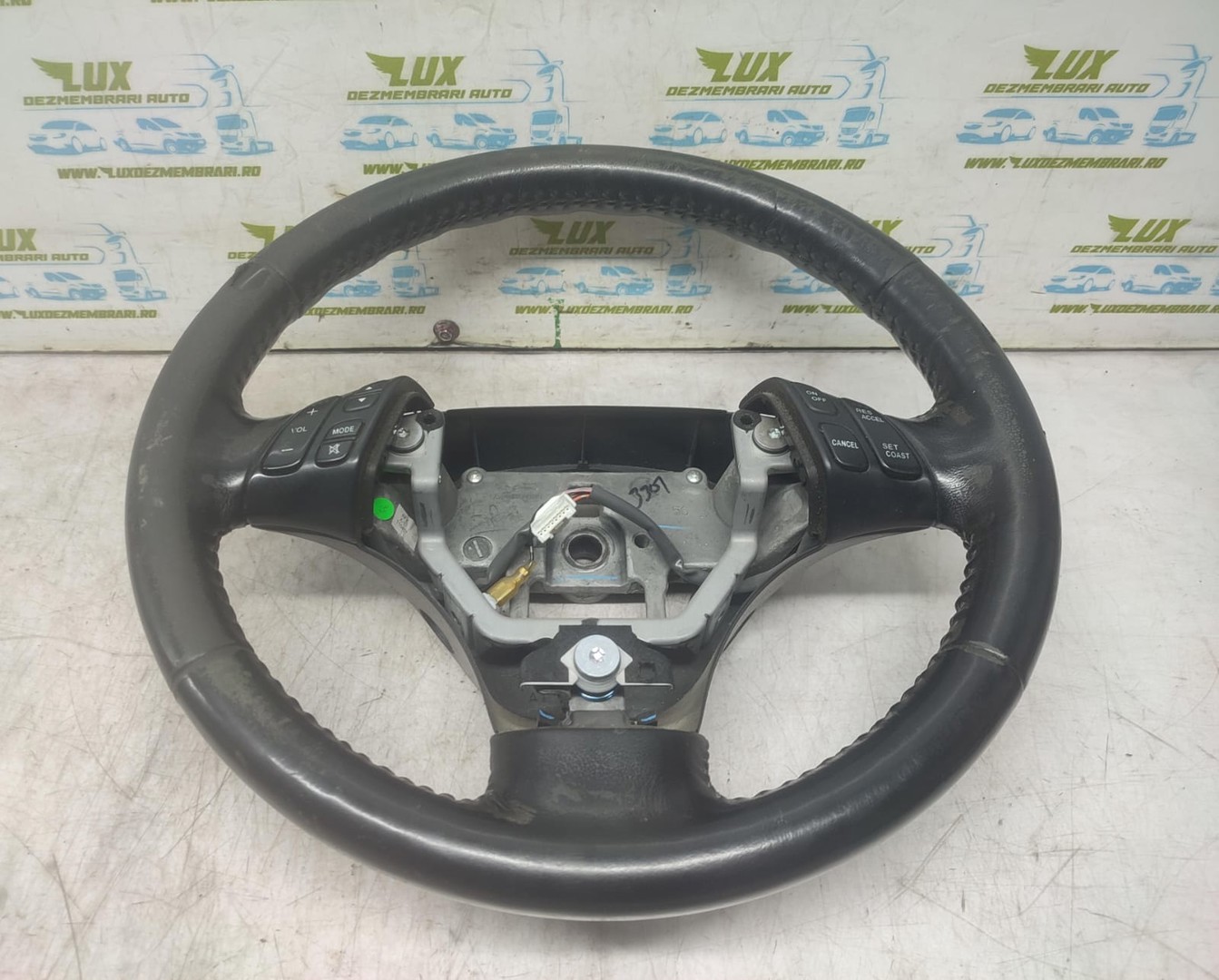 Volan in 3 spite cu comenzi GS12000720 Mazda 6 GG (facelift) (2005 - 2007)