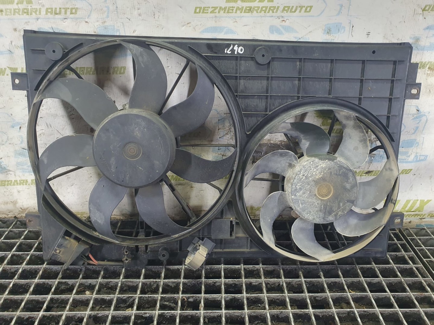 Electroventilator gmv 1k0121207t Volkswagen Passat B6 (2005 - 2010)
