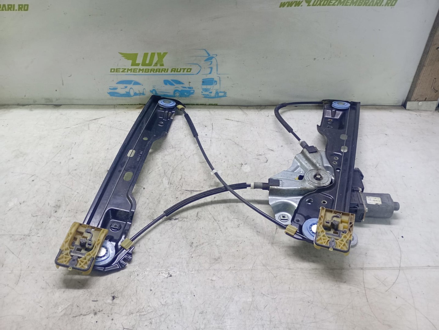Macara geam stanga fata 13350757 Opel Astra J (2009 - 2012)