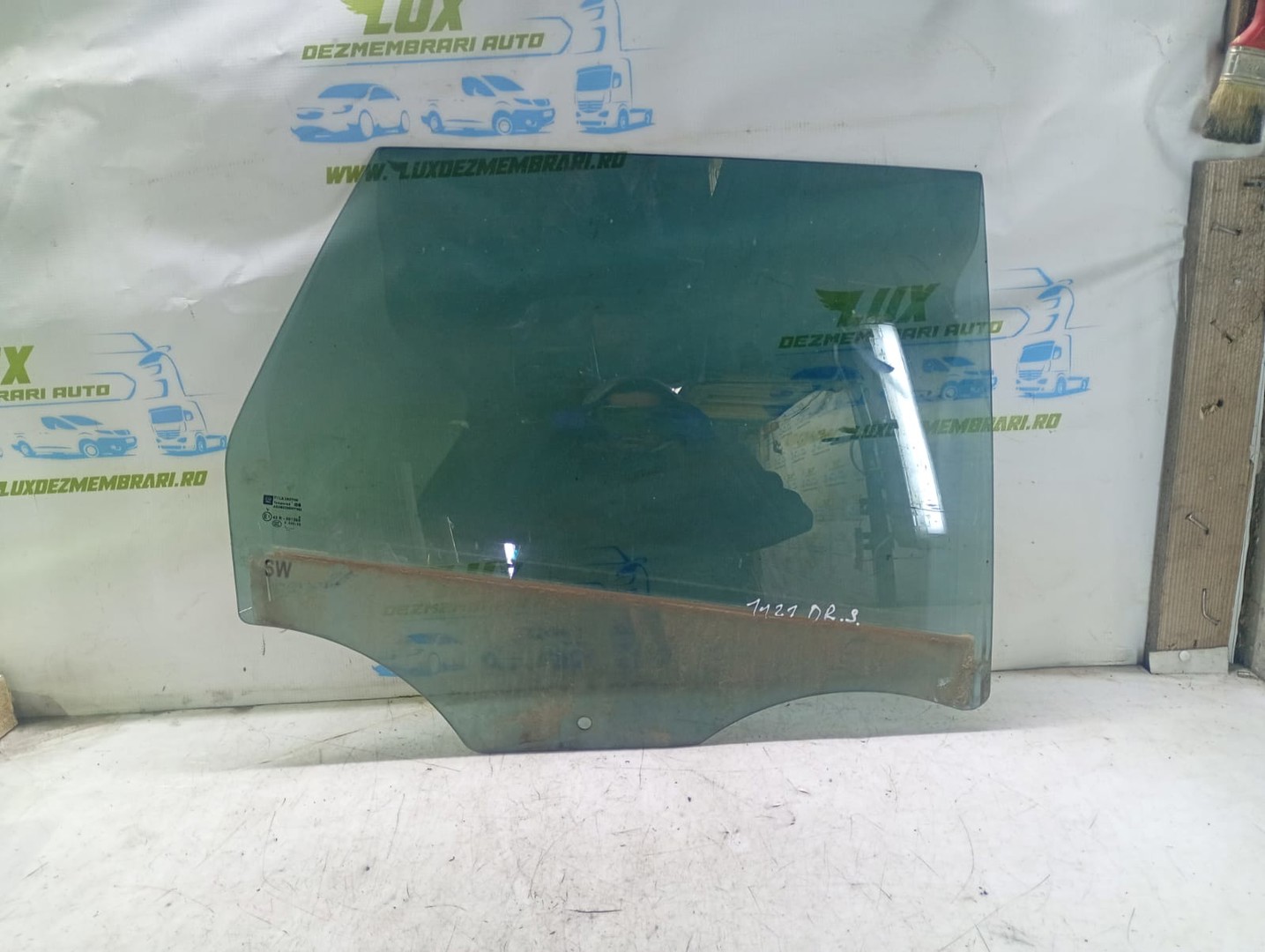 Geam dreapta spate Opel Astra J (2009 - 2012)
