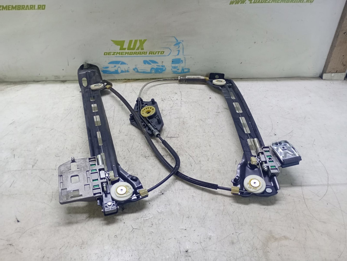 Macara geam dreapta spate Volkswagen Passat CC 1 (2008 - 2012)