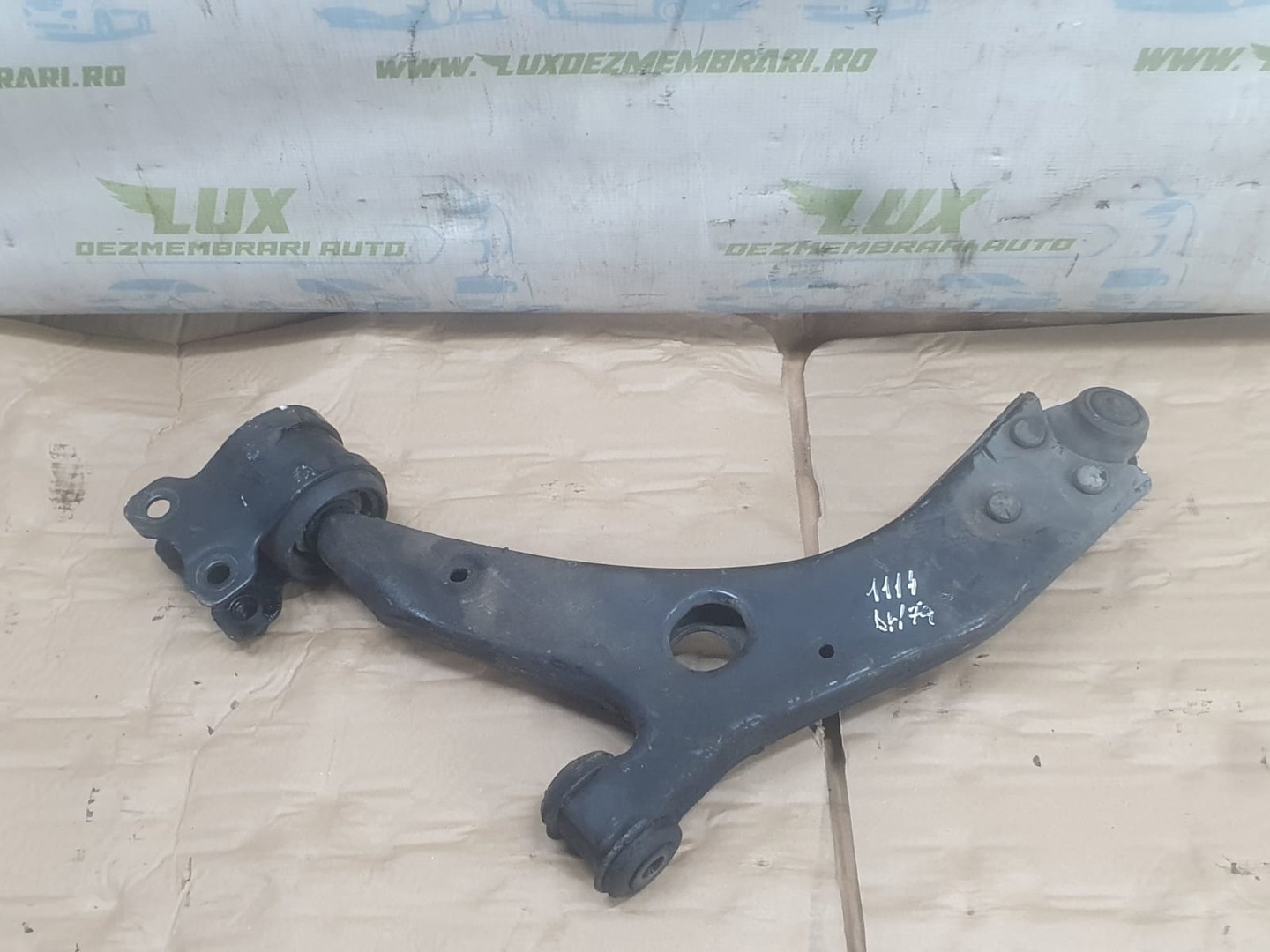 Brat suspensie dreapta fata Ford C-Max 1 (2003 - 2007)