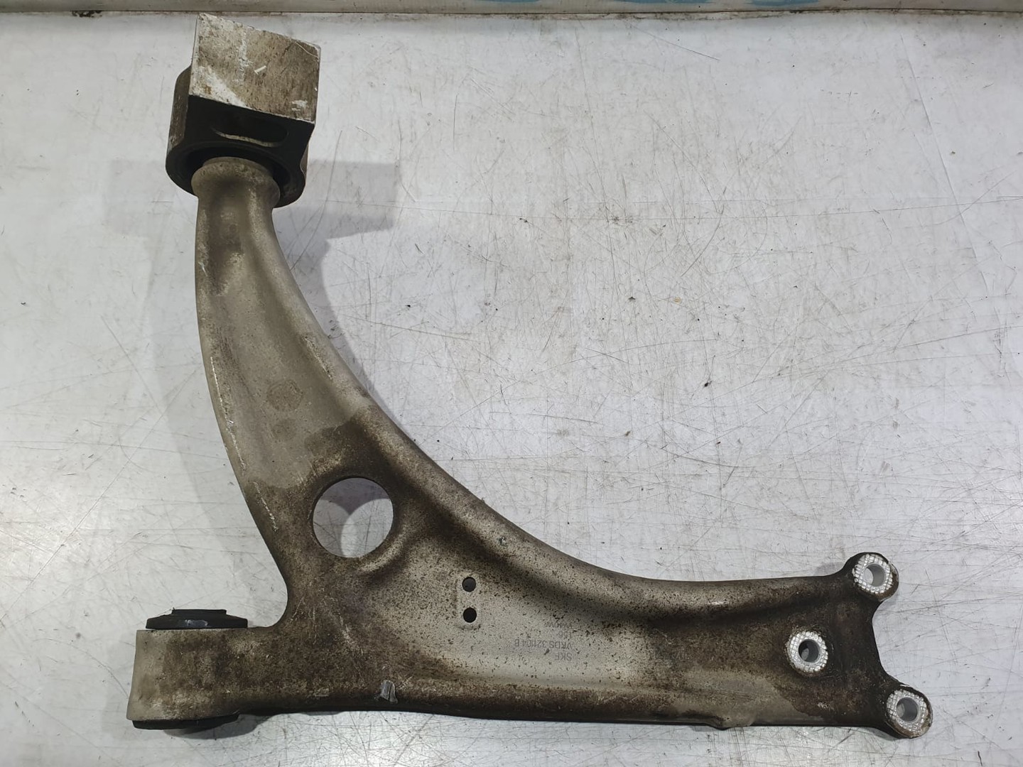 Brat suspensie fata vkds321104b Volkswagen Passat CC 1 (2008 - 2012)