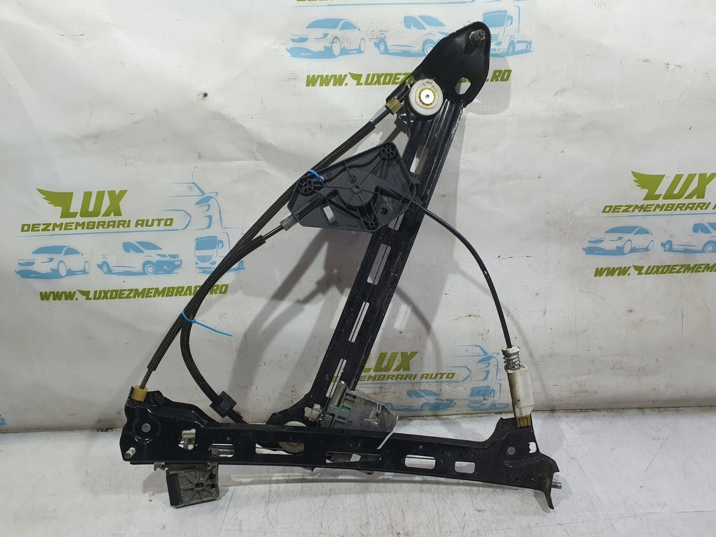 Macara geam dreapta fata 964939-104 Volkswagen Passat CC 1 (2008 - 2012)