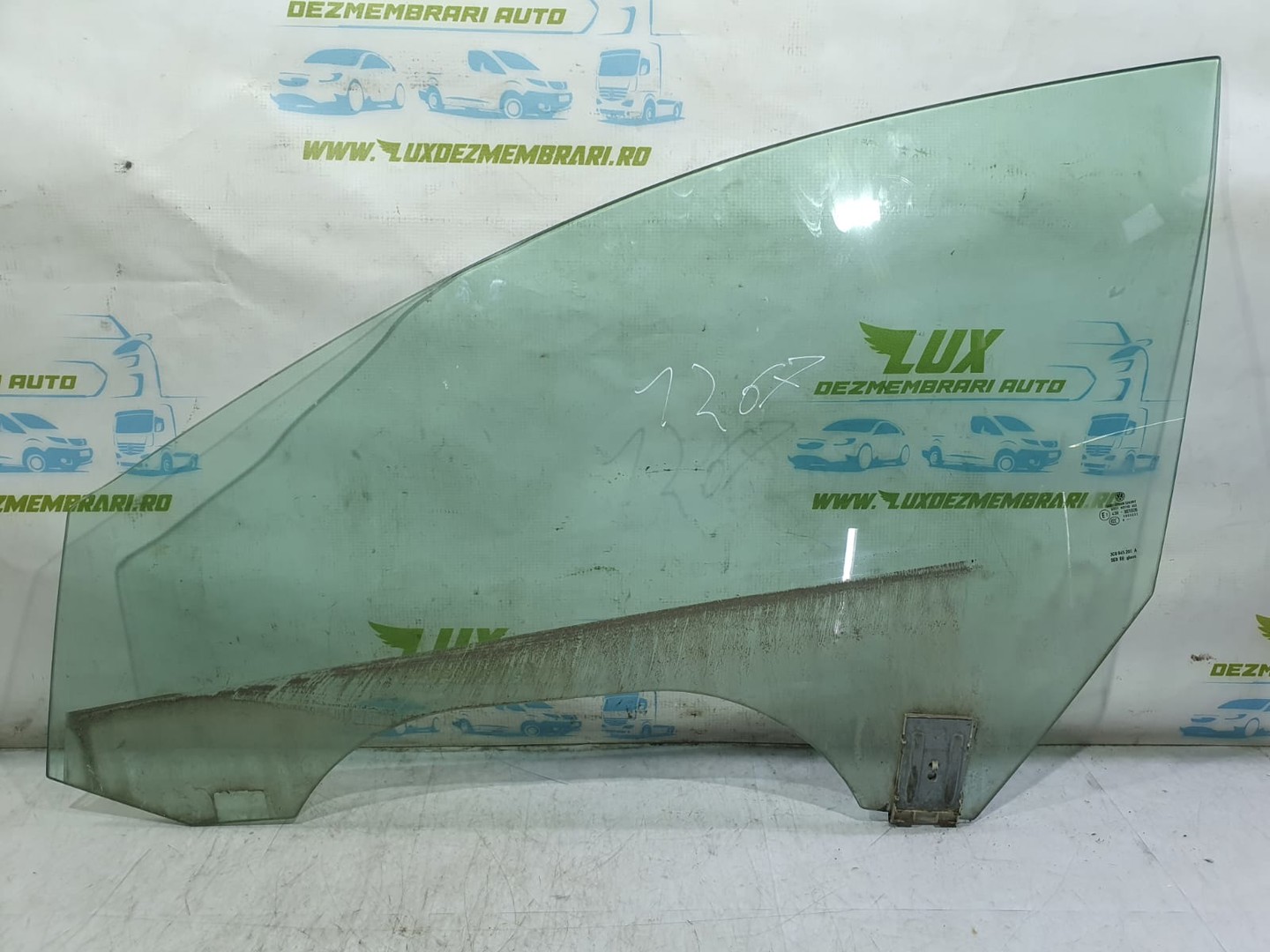 Geam stanga fata 3c8845201a Volkswagen Passat CC 1 (2008 - 2012)