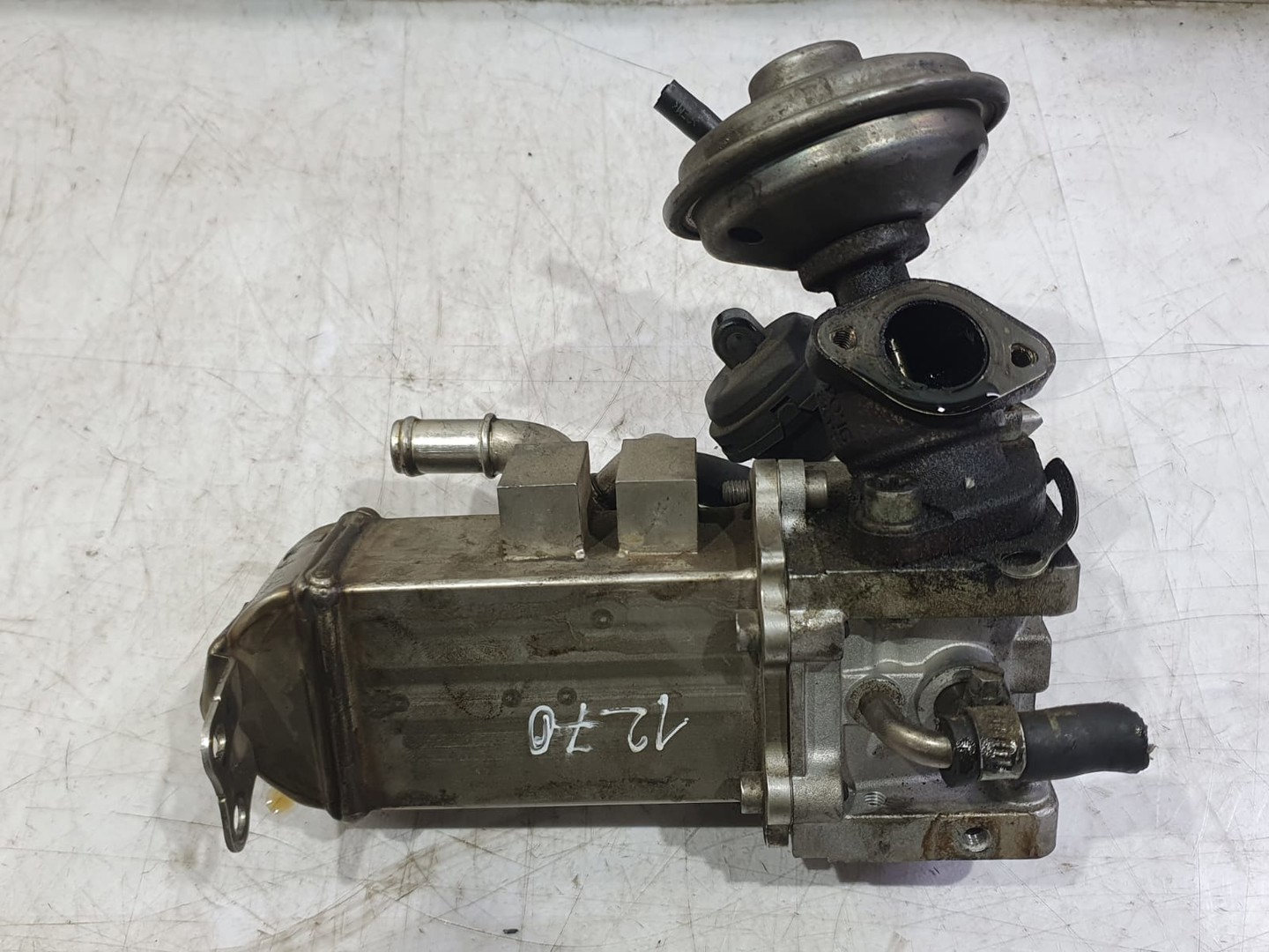 Racitor gaze EGR 059131511 Audi A6 4F/C6 (2004 - 2008)