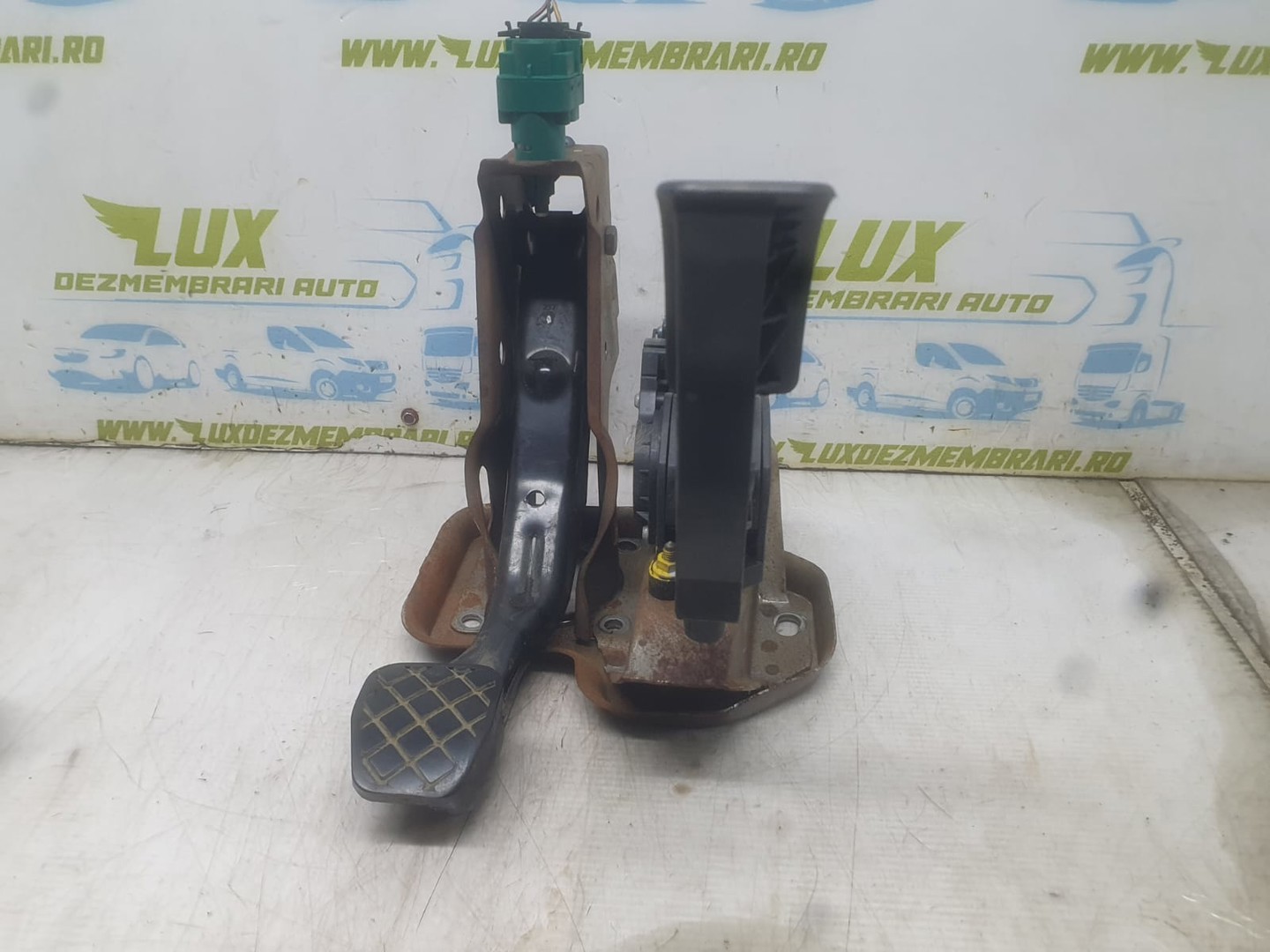 Pedala acceleratie 6Q1721503F Volkswagen Polo 4 (9N) (facelift) (2005 - 2009)