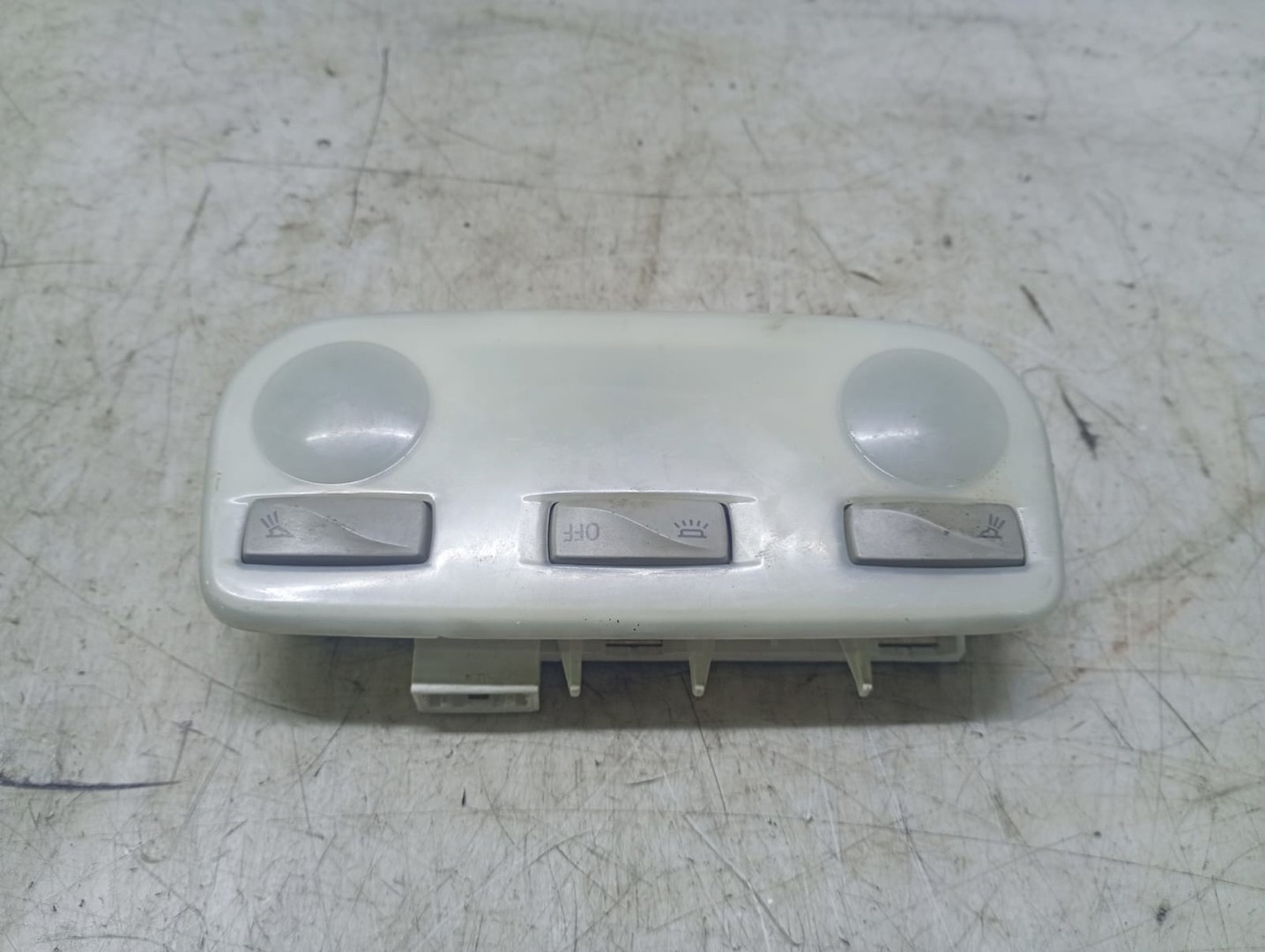 Lampa plafon 264300008r Renault Fluence 1 (2009 - 2013)