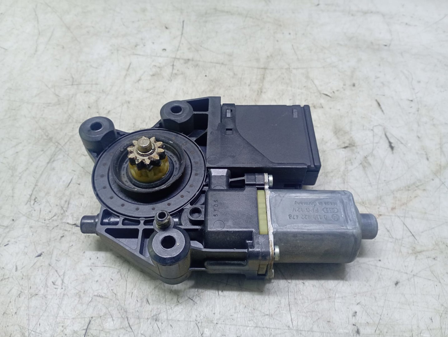 Motoras geam dreapta fata 807301111r Renault Fluence 1 (2009 - 2013)