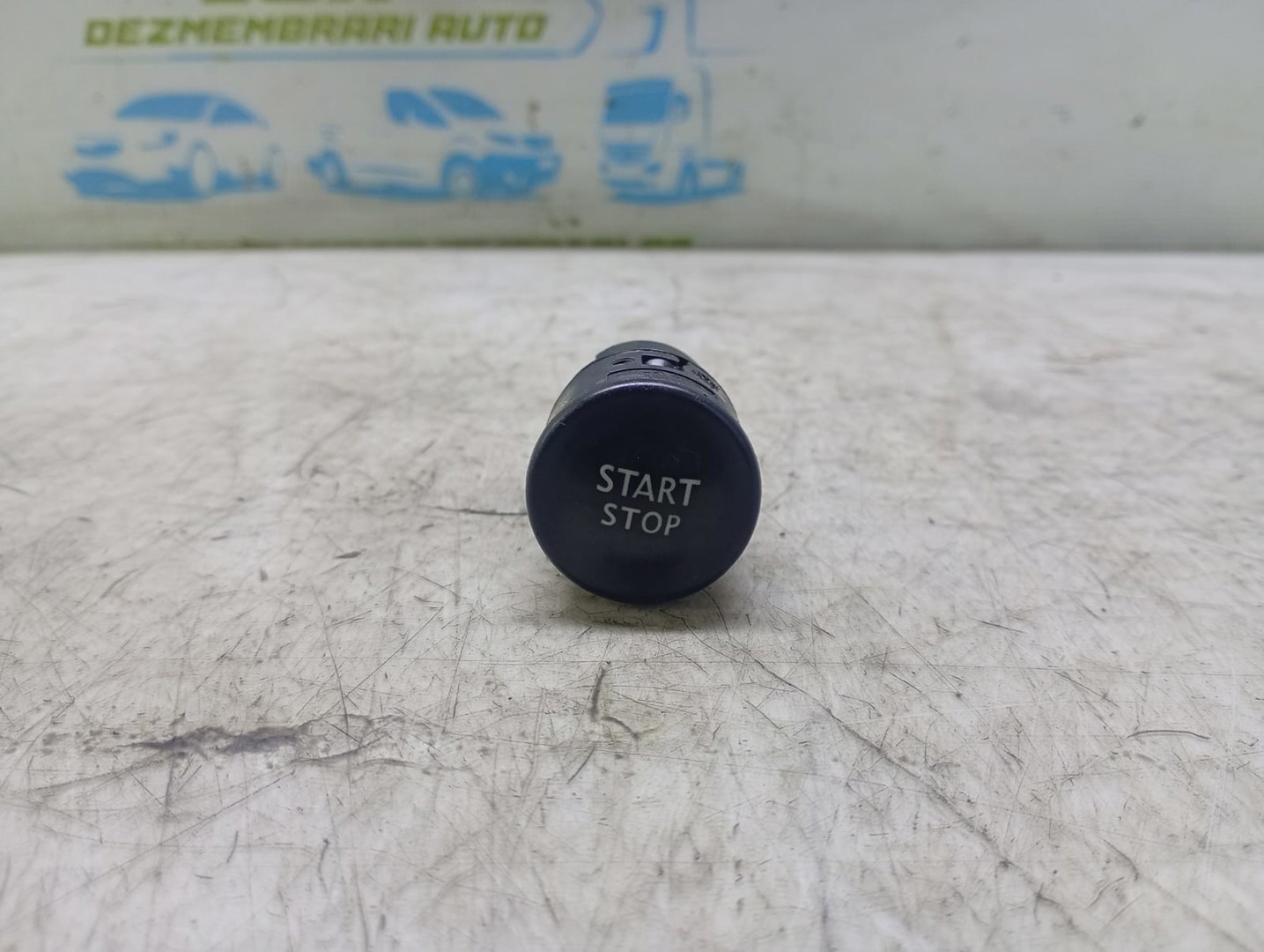 Buton start stop 107959c Renault Fluence 1 (2009 - 2013)