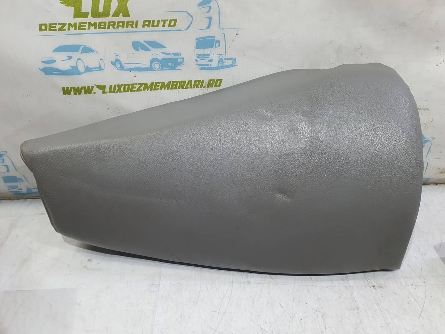 Ornament bancheta spate 7118806 BMW Seria 3 E90 (2004 - 2010)