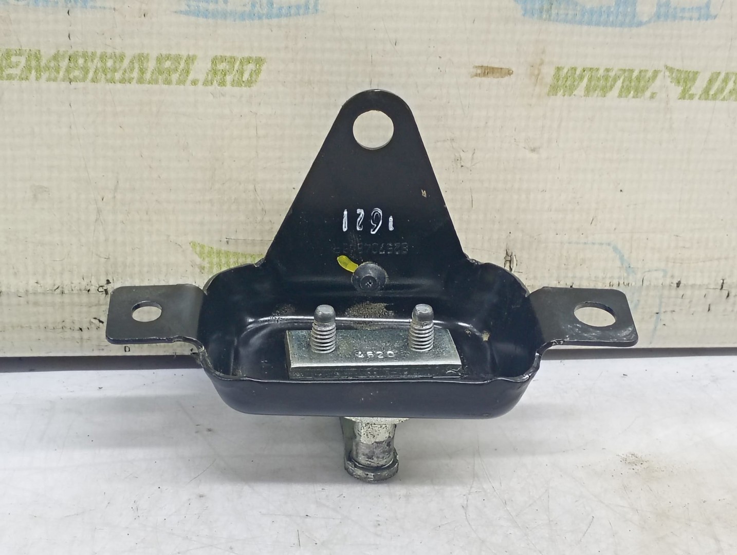 Broasca dreapta spate 825704845R Dacia Dokker 1 (2012 - 2017)