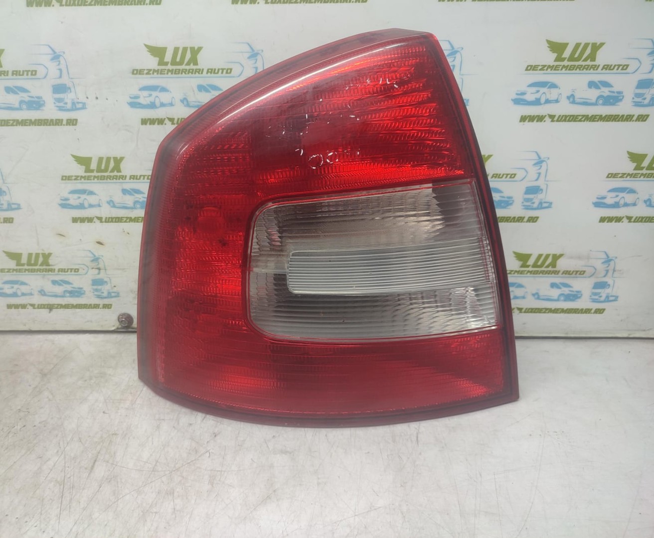 Stop stanga 1Z5945111B Skoda Octavia 2 (facelift) (2008 - 2013)