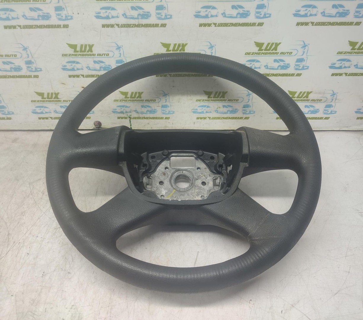 Volan in 4 spite 3T0419091 Skoda Octavia 1 (facelift) (2000 - 2010)
