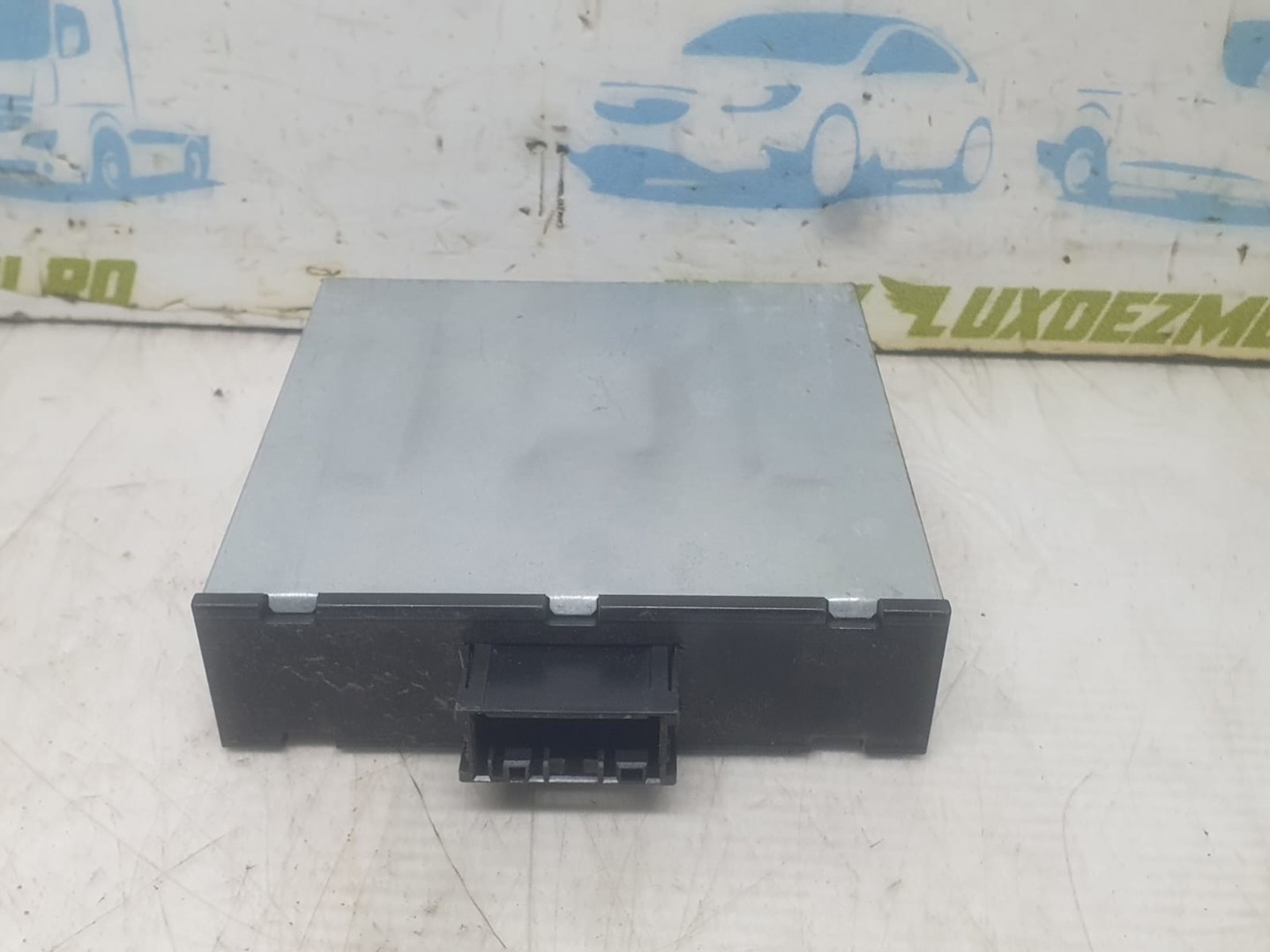 Modul confort 8ES00947920 BMW Seria 1 E81/E82/E87/E88 (facelift) (2007 - 2012)