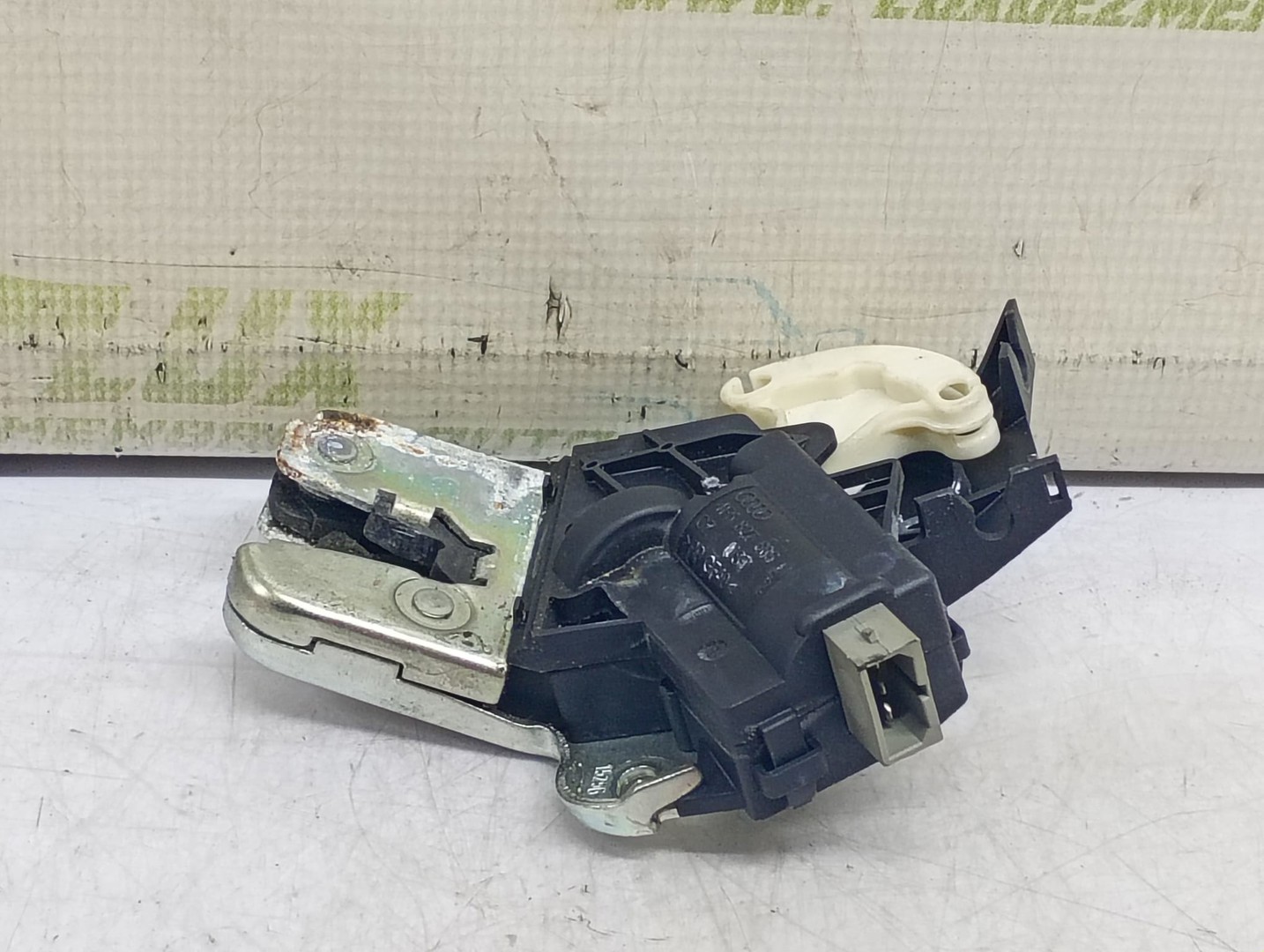 Broasca haion 4F5827505 Audi A4 B7 (2004 - 2008)